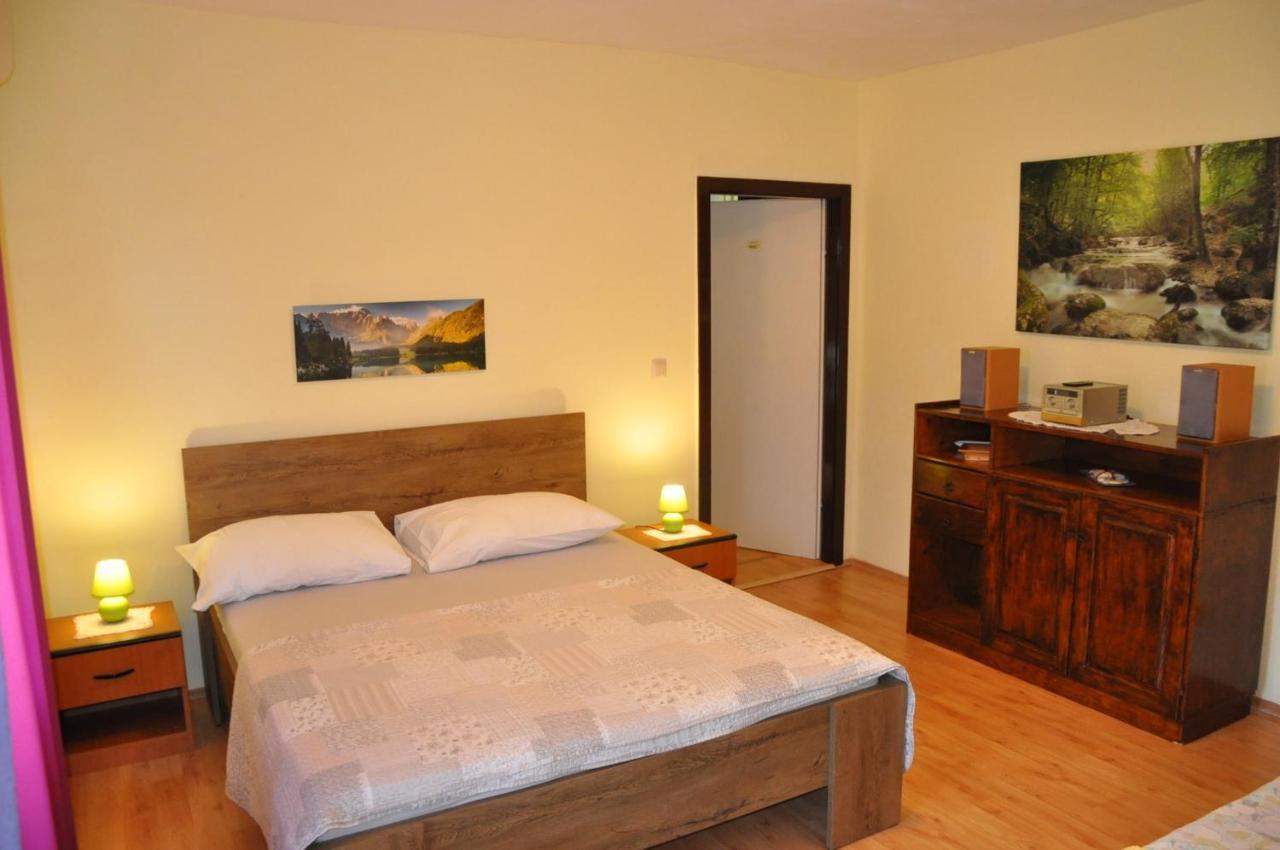 Apartments With A Parking Space Opric, Opatija - 7728 Lovran Exterior foto